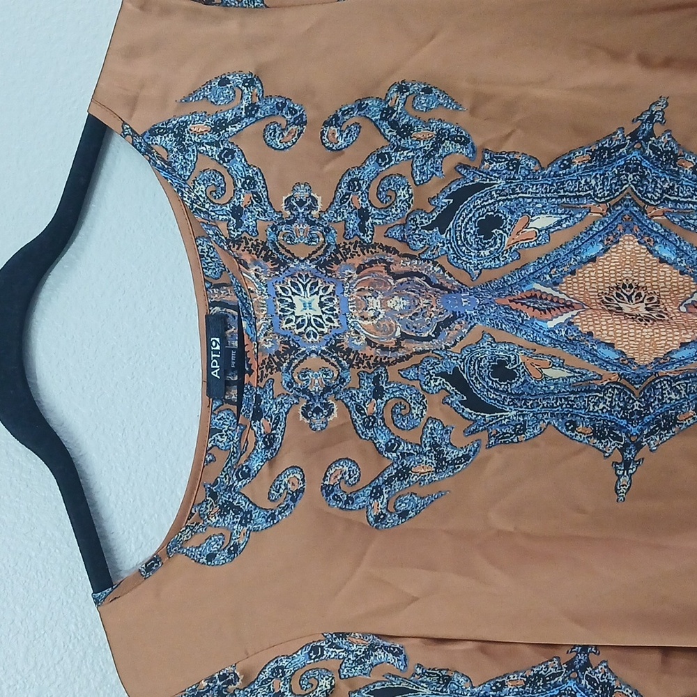 Nwt Apt. 9 Women's Brown Paisley Top Size Small Petite - Picture 2 of 7